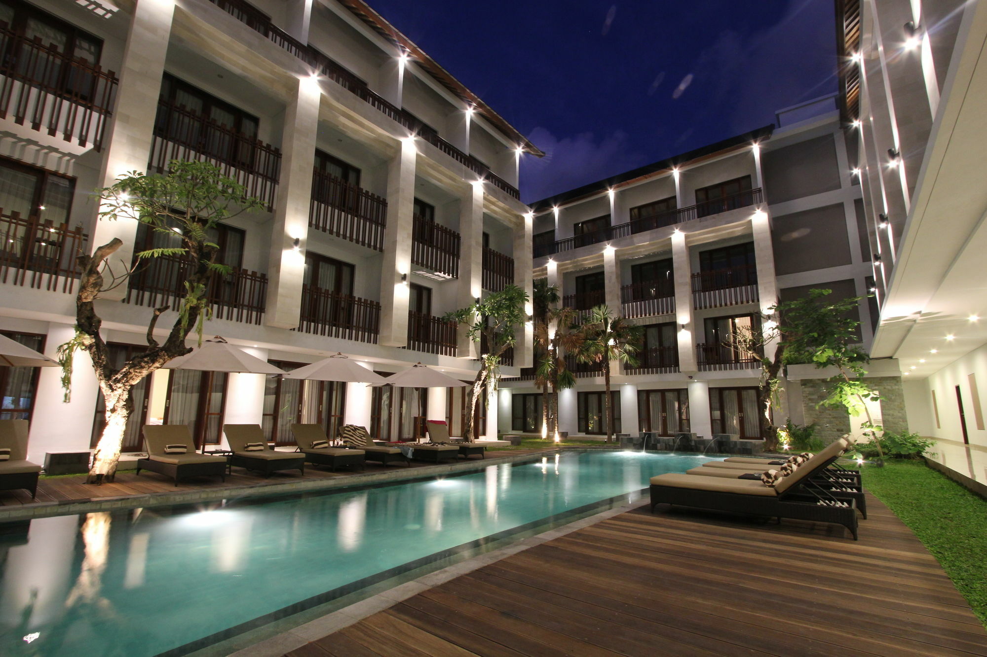 Hotel Grand La Walon Legian